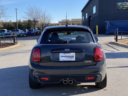 Used 2021 MINI Cooper S w/ Premium Package image 13