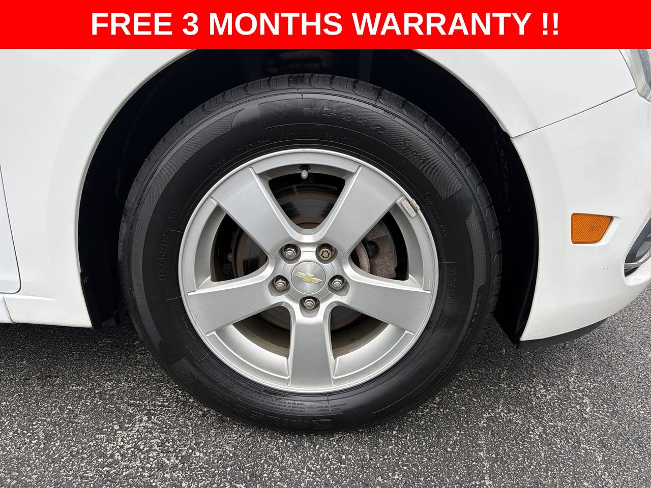 Used 2016 Chevrolet Cruze LT FWD image 10