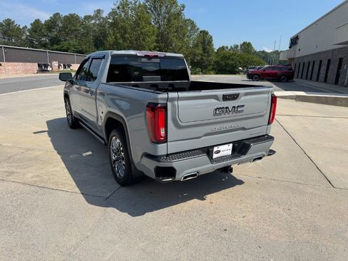 Used 2025 GMC Sierra 1500 Denali Ultimate AWD/4WD image 3