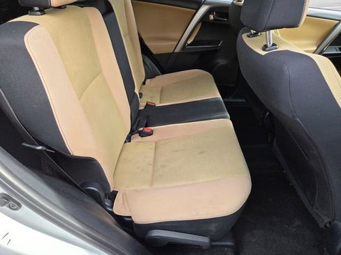 Used 2016 Toyota RAV4 XLE FWD image 13