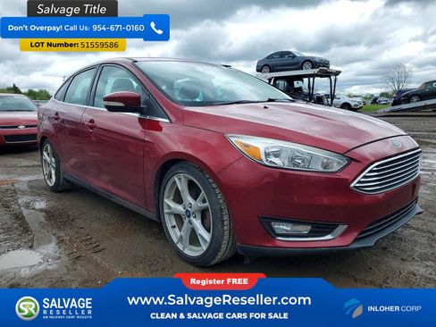 Used 2016 Ford Focus Titanium w/ Titanium Cold Weather Package FWD image 5