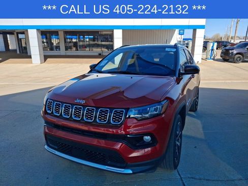 Used 2025 Jeep Compass Limited image 5