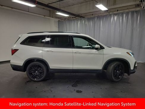 Used 2021 Honda Pilot Black Edition image 9