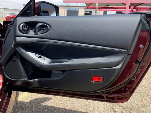 Used 2024 Nissan Z Performance w/ Floor Mat Package RWD image 21