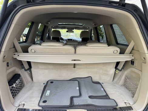 Used 2013 Mercedes-Benz GL 450 4MATIC image 10