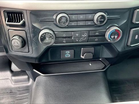 Used 2024 Ford F150 XL image 23