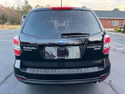 Used 2015 Subaru Forester 2.5i Premium w/ All-Weather Package image 6