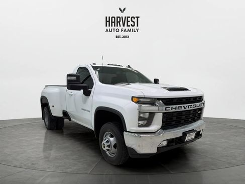 Used 2021 Chevrolet Silverado 3500 LT w/ Convenience Package AWD/4WD image 9