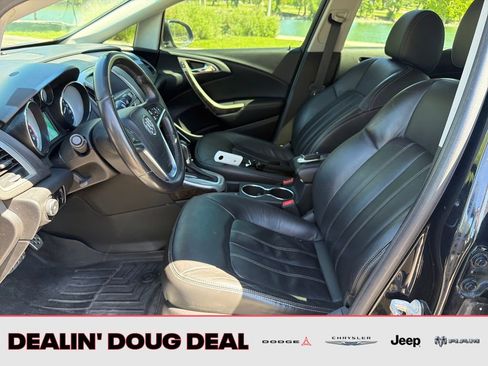 Used 2013 Buick Verano Premium FWD image 10