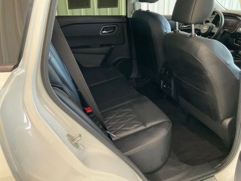 Used 2023 Nissan Rogue Platinum w/ Platinum Premium Package AWD/4WD image 25