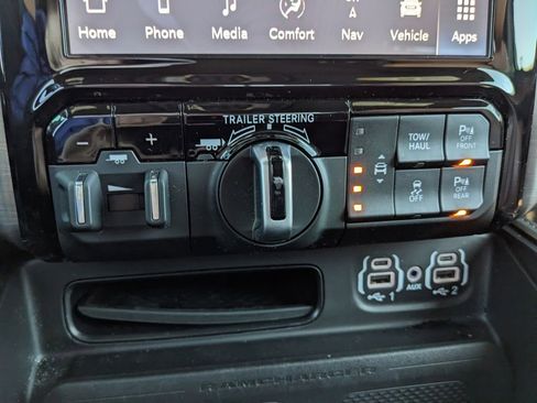 Certified 2024 RAM 1500 Limited image 40