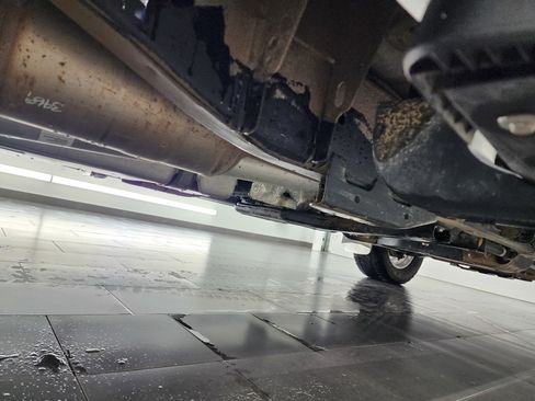 Used 2024 Chevrolet Silverado 2500 LTZ w/ LTZ Premium Package image 30