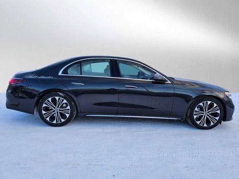 Used 2025 Mercedes-Benz E 450 E 450 image 8