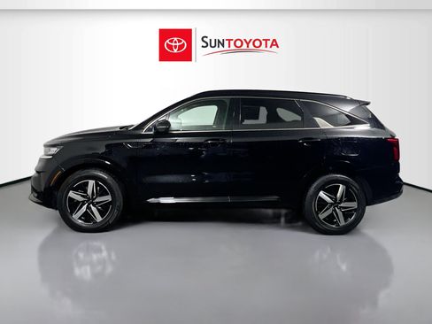 Used 2021 Kia Sorento S w/ Panoramic Sunroof Package FWD image 7