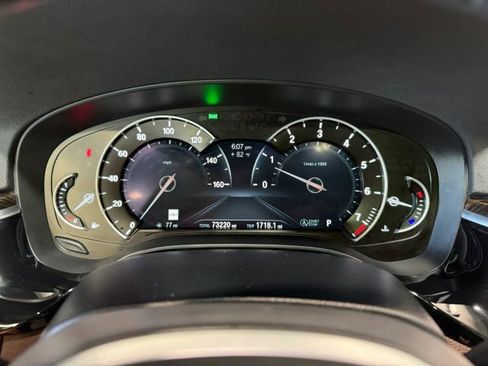 Used 2019 BMW 540i w/ M Sport Package image 18