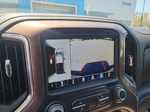 Used 2023 Chevrolet Silverado 2500 High Country w/ Technology Package AWD/4WD image 11