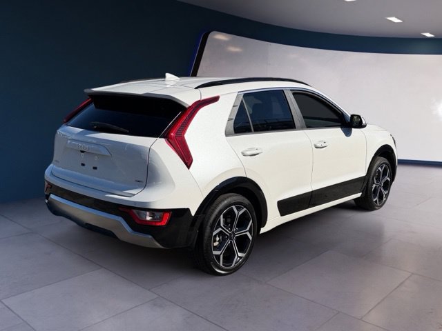 Certified 2025 Kia Niro EX Touring FWD image 5