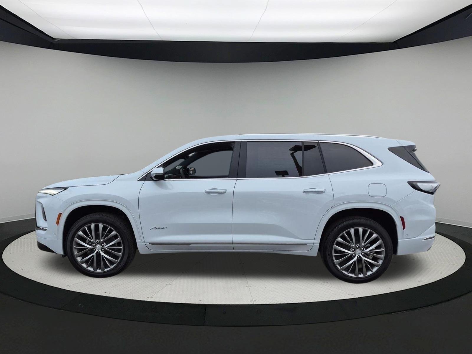 New 2026 Buick Enclave Avenir w/ Super Cruise Package FWD image 5