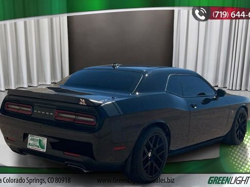 Used 2015 Dodge Challenger R/T Scat Pack image 5