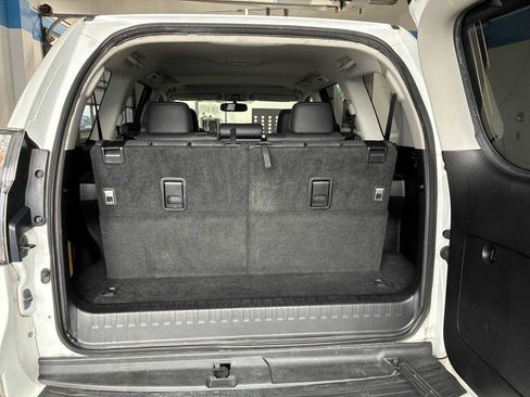 Used 2017 Lexus GX 460 w/ Navigation Package image 21