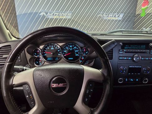 Used 2009 GMC Sierra 1500 SLE w/ Power Pack Plus AWD/4WD image 21