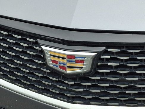 Used 2021 Cadillac CT4 Luxury w/ Sun And Sound Package RWD image 4