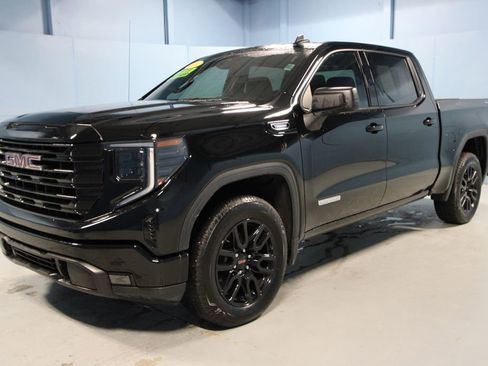 Used 2024 GMC Sierra 1500 Elevation image 30