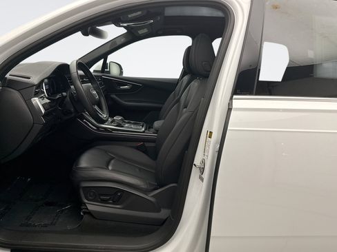 Used 2025 Audi Q7 3.0T Premium Plus AWD/4WD image 11