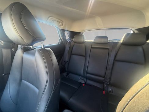 Used 2024 MAZDA CX-30 AWD 2.5 S w/ Select Sport Pkg image 16