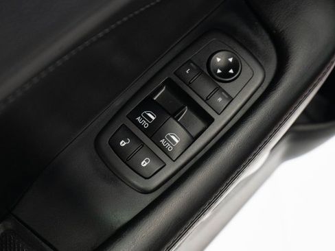 Used 2018 Dodge Challenger SXT Plus image 15