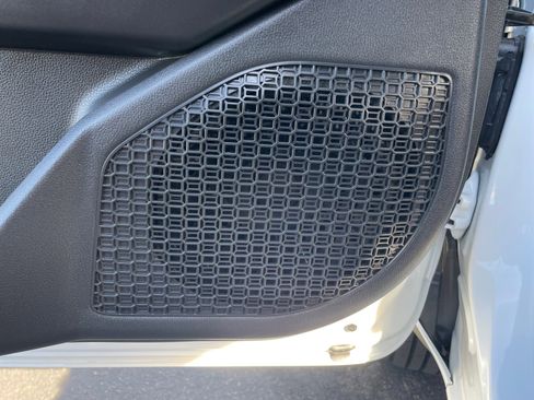 Certified 2025 Toyota Tacoma SR5 image 27