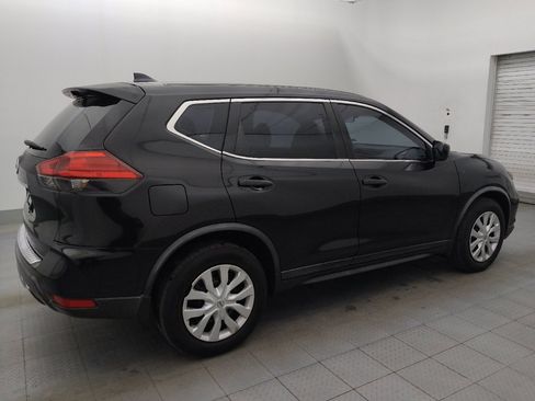 Used 2017 Nissan Rogue S image 10