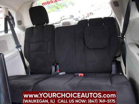 Used 2015 Dodge Grand Caravan SXT image 20
