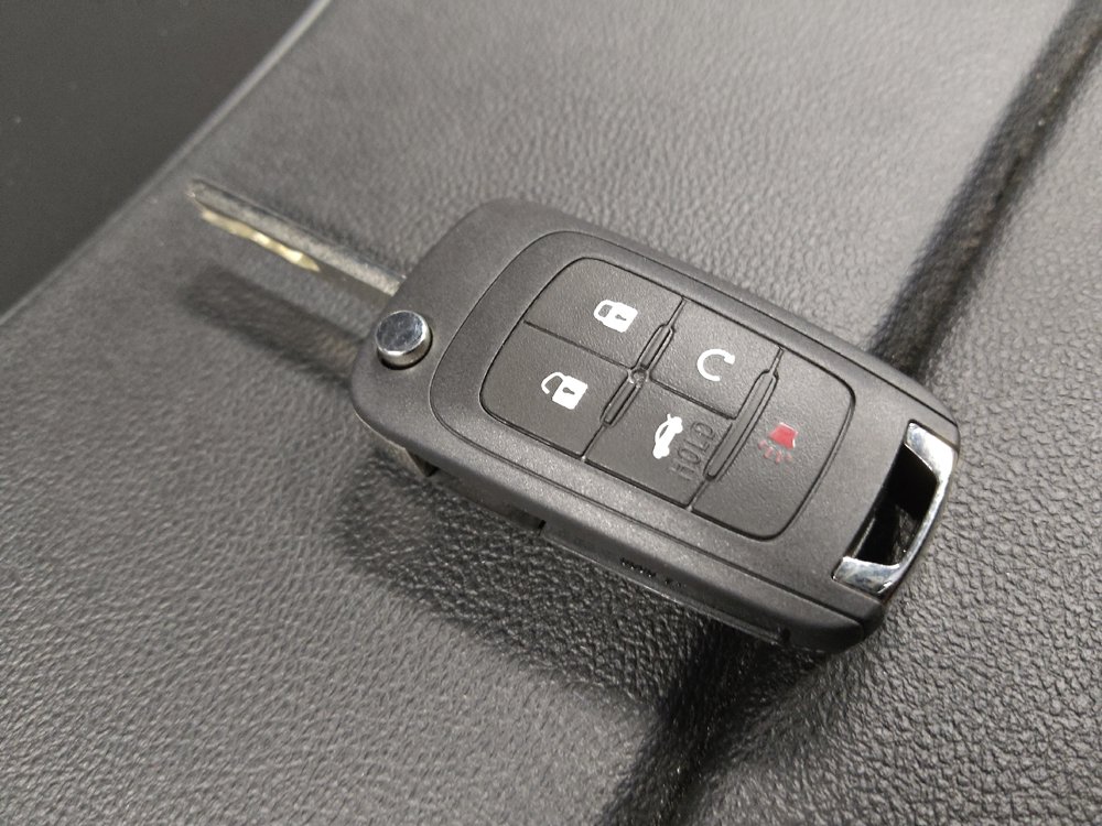 Used 2019 Chevrolet Impala LT FWD image 32