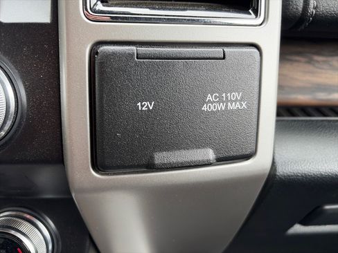 Used 2018 Ford F150 Lariat w/ Equipment Group 502A Luxury AWD/4WD image 23