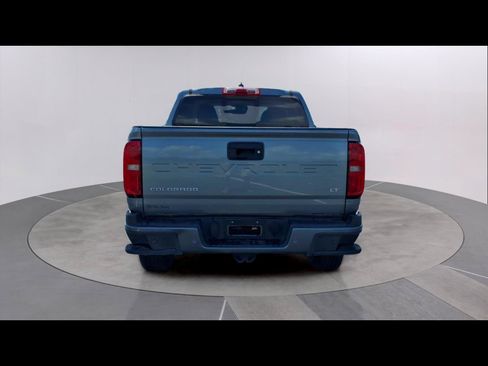 Used 2021 Chevrolet Colorado LT w/ Safety Package RWD image 4