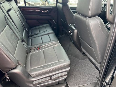 Used 2021 GMC Yukon XL Denali image 21