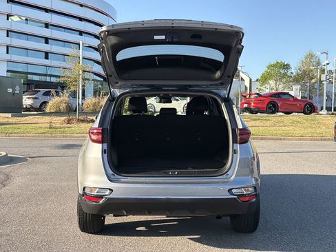 Used 2022 Kia Sportage LX FWD image 14