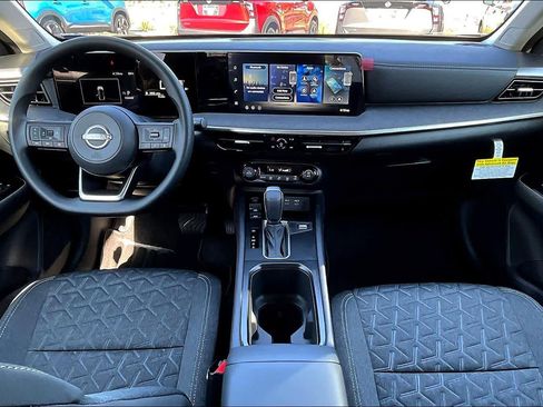 New 2026 Nissan Kicks SV image 5