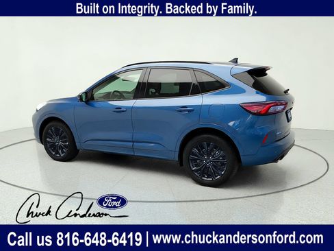 Used 2023 Ford Escape ST-Line Elite w/ Premium Technology Package AWD/4WD image 5