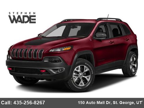 Used 2016 Jeep Cherokee Trailhawk w/ Trailer Tow Group AWD/4WD image 1