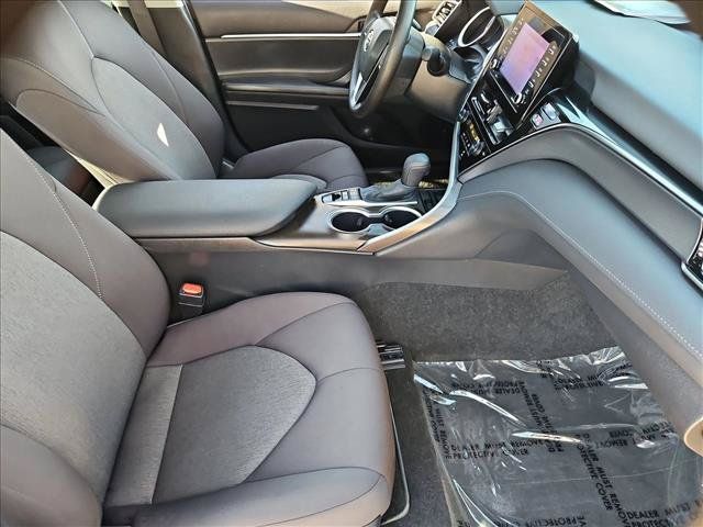 Used 2023 Toyota Camry LE FWD image 26