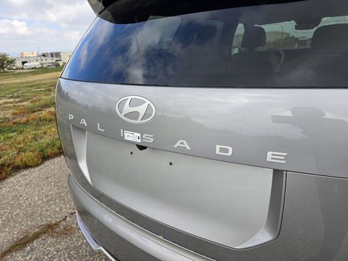 New 2026 Hyundai Palisade Calligraphy image 9