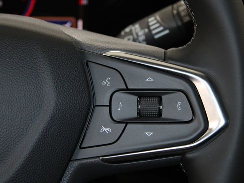 New 2026 Chevrolet Trax ACTIV w/ Driver Confidence Package image 30