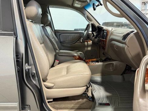 Used 2005 Toyota Tundra Limited image 14