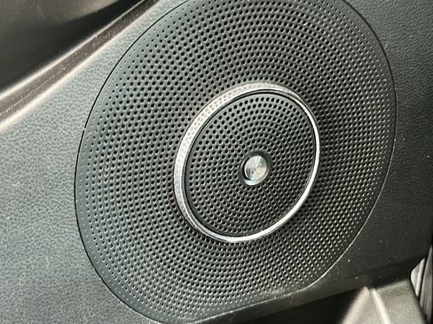 Used 2020 Ford Expedition Max Limited image 19