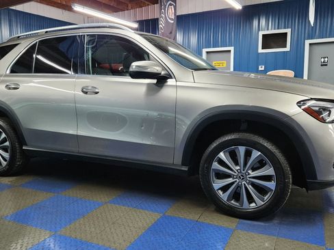 Used 2020 Mercedes-Benz GLE 350 GLE 350 4MATIC Sport Utility 4 w/ Premium Package image 78