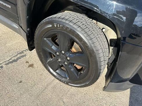 Used 2015 GMC Terrain SLE AWD/4WD image 9