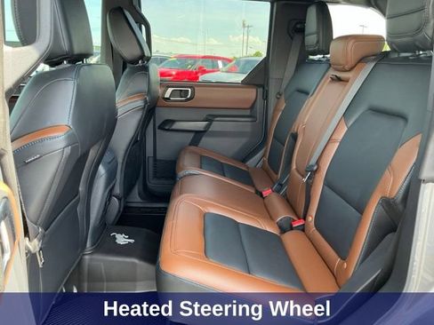 Used 2024 Ford Bronco Outer Banks AWD/4WD image 18