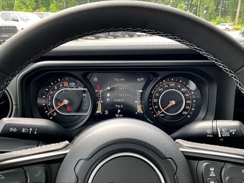New 2026 Jeep Gladiator Mojave AWD/4WD image 11